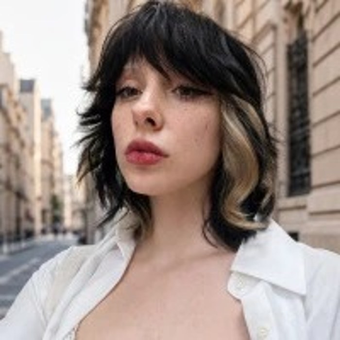 Alina Shine — public profile photo