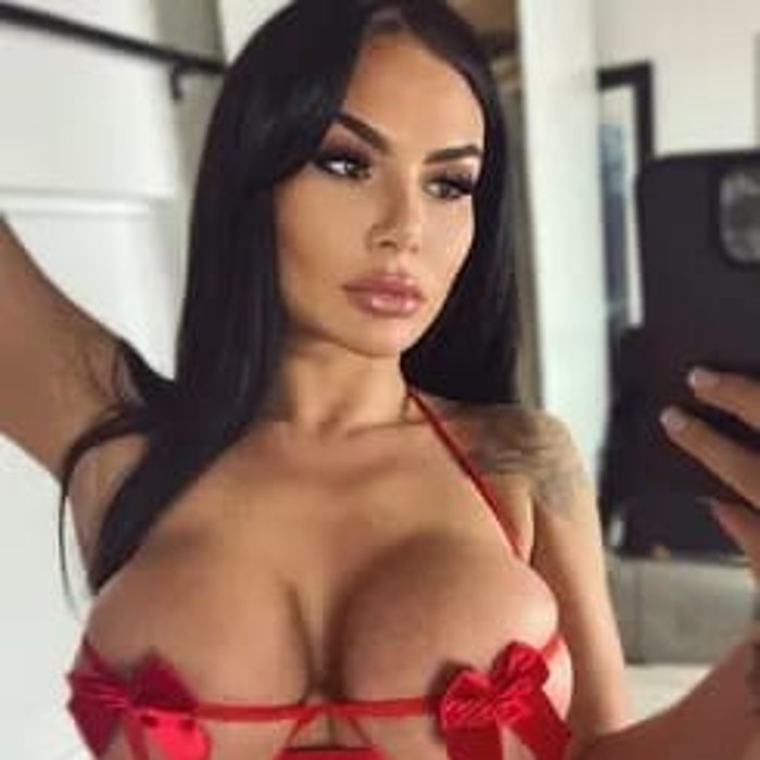 Amber Jasmine