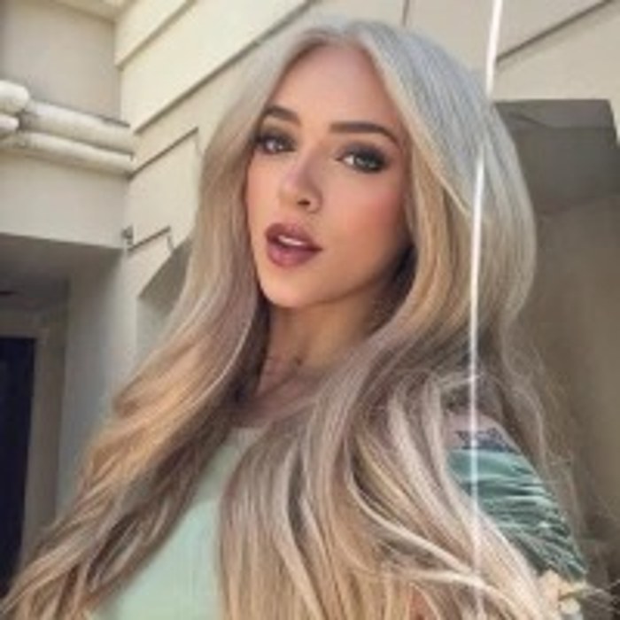 Darla Eliza — public profile photo