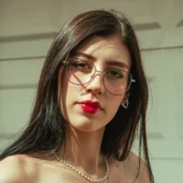 Inside Bela’s World — public profile photo