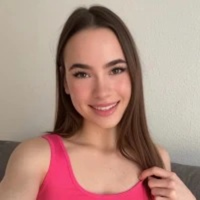 Lana Grace — public profile photo