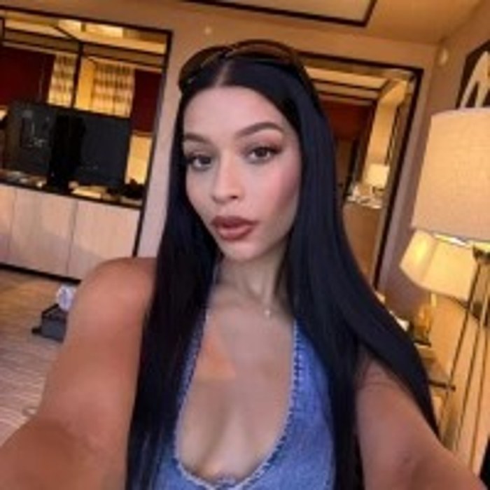 Luna Cortes — public profile photo