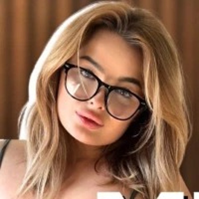 Millie (its.millie) — public profile photo