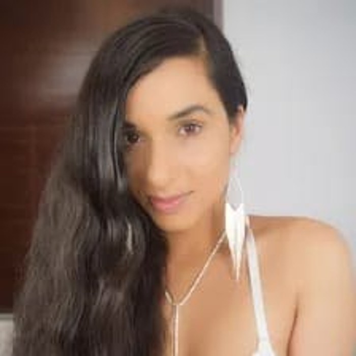 Mirabella Estella