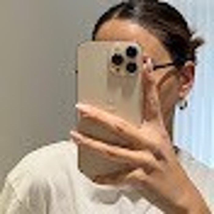 Rania Mavromara — public profile photo
